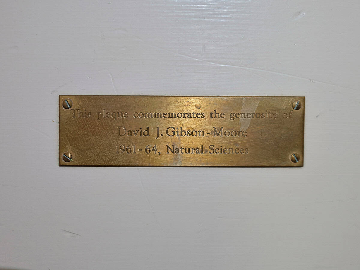 Brass commemorative plaque reading, “This plaque commemorates the generosity of David J. Gibson-Moore, 1961–64, Natural Sciences.”